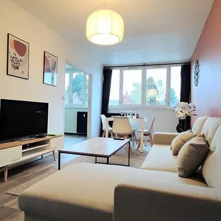 Appartement Atelier Wagram Au Coeur De Troucoing
